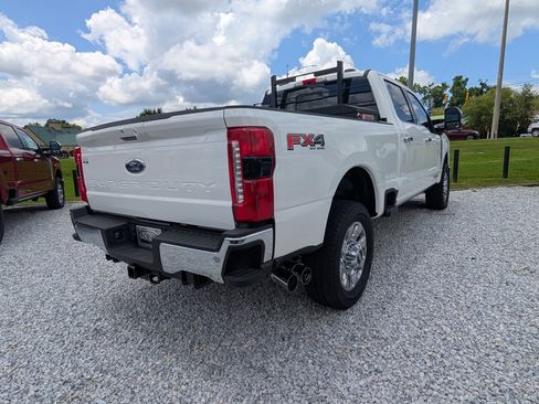 New 2025 Ford F250 Lariat w/ Lariat Ultimate Package image 9