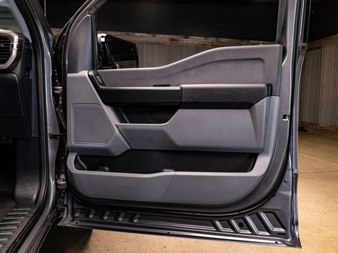 Used 2025 Ford F150 XL w/ Equipment Group 103A High image 21