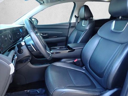 Used 2025 Hyundai Tucson Limited AWD/4WD image 12