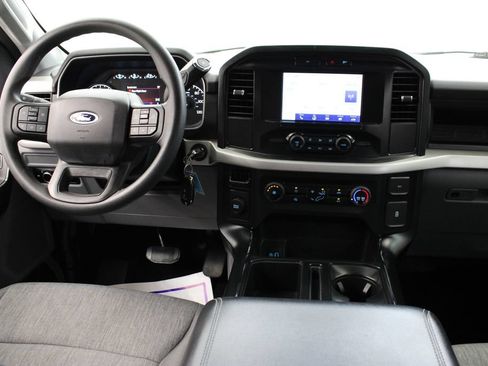 Used 2023 Ford F150 XL RWD image 9