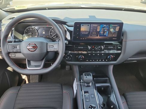 New 2026 Nissan Pathfinder Rock Creek w/ Rock Creek Premium Package AWD/4WD image 12