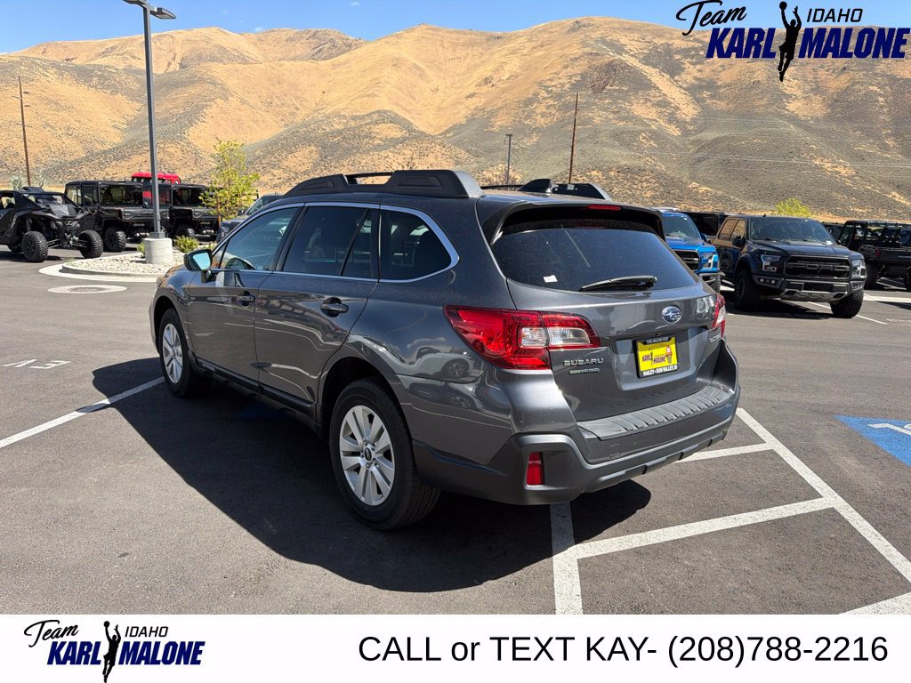 Used 2018 Subaru Outback 2.5i Premium AWD/4WD image 2