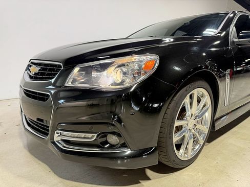 Used 2014 Chevrolet SS RWD image 10