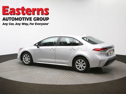Used 2023 Toyota Corolla LE FWD image 61