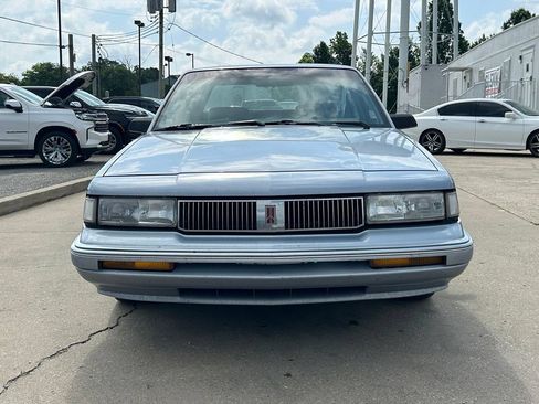 Used 1996 Oldsmobile Cutlass Ciera SL FWD image 23