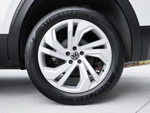 Used 2023 Volkswagen Atlas SE AWD/4WD image 29