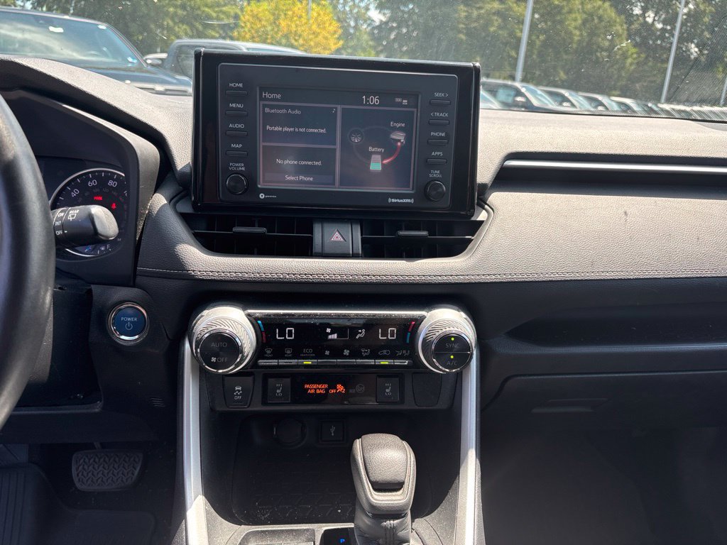 Used 2021 Toyota RAV4 XLE w/ Convenience Package AWD/4WD image 11