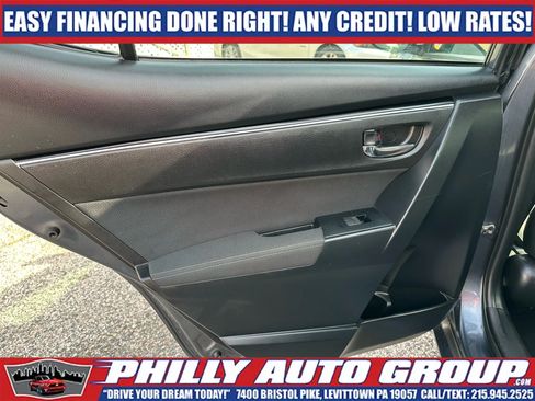Used 2019 Toyota Corolla LE FWD image 15