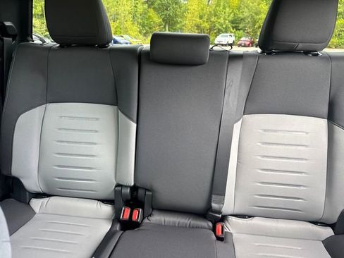 Used 2024 Toyota Tacoma TRD Off-Road image 40