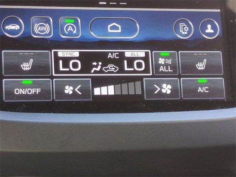 Used 2025 Subaru Forester Premium w/ Convenience Package #2 image 22