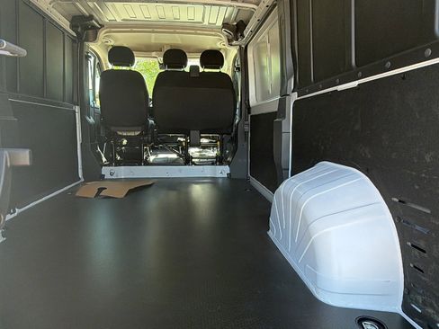 New 2026 RAM ProMaster 1500 w/ Convenience Group FWD image 13