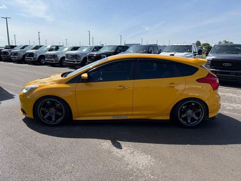 Used 2013 Ford Focus ST FWD image 21