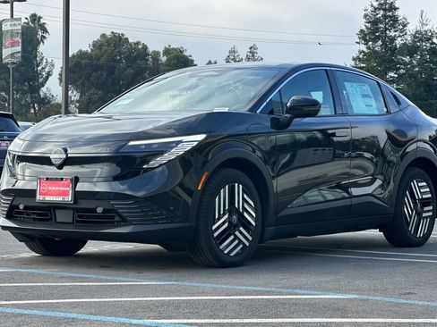 New 2026 Nissan Leaf SV+ w/ Floor Mat Package (SV+) image 8