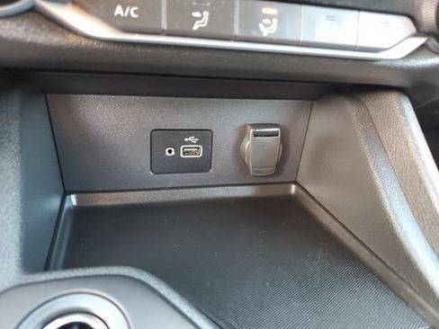 Used 2021 Nissan Sentra S FWD image 22