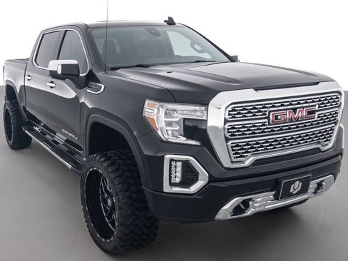 Used 2021 GMC Sierra 1500 Denali w/ Driver Alert Package II AWD/4WD image 1