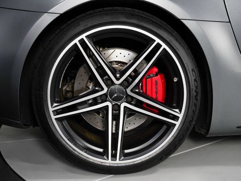 Used 2018 Mercedes-Benz AMG GT C image 27