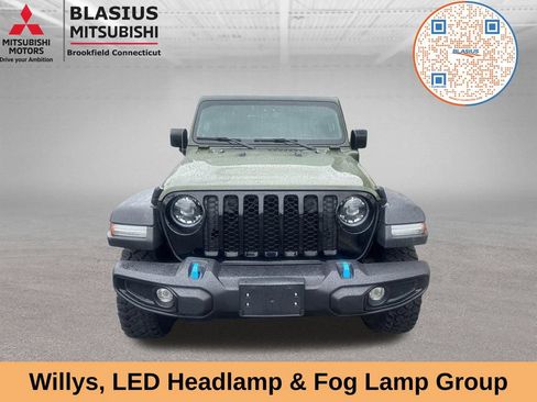 Used 2023 Jeep Wrangler Unlimited w/ Cold Weather Group AWD/4WD image 22