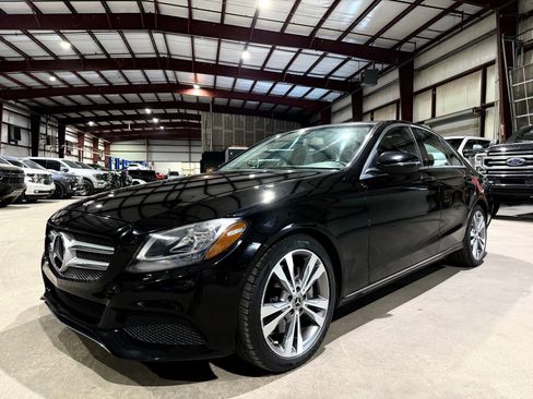 Used 2018 Mercedes-Benz C 300 Sedan w/ Premium Package image 9