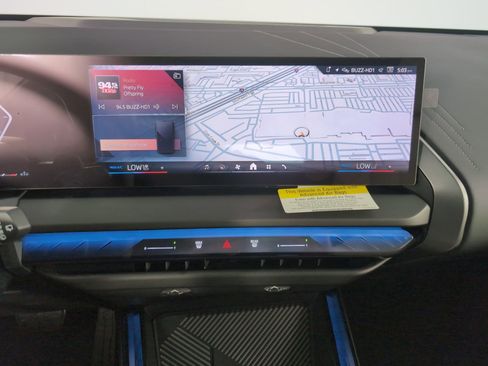 Used 2025 BMW X3 xDrive30i w/ M Sport Package image 22