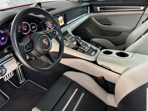 Certified 2023 Porsche Panamera Platinum Edition RWD image 4