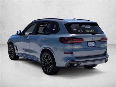 Used 2025 BMW X5 sDrive40i w/ M Sport Package RWD image 7