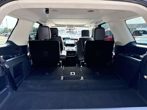 Used 2025 Ford Expedition Active AWD/4WD image 18