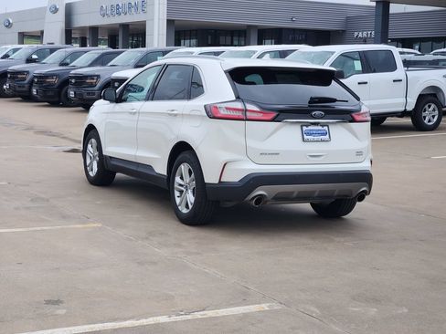 Used 2020 Ford Edge SEL w/ Convenience Package FWD image 5