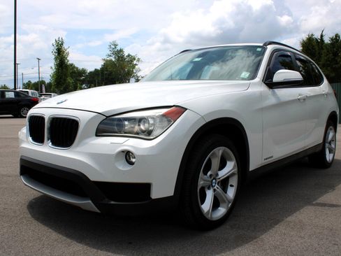 Used 2013 BMW X1 xDrive35i image 3