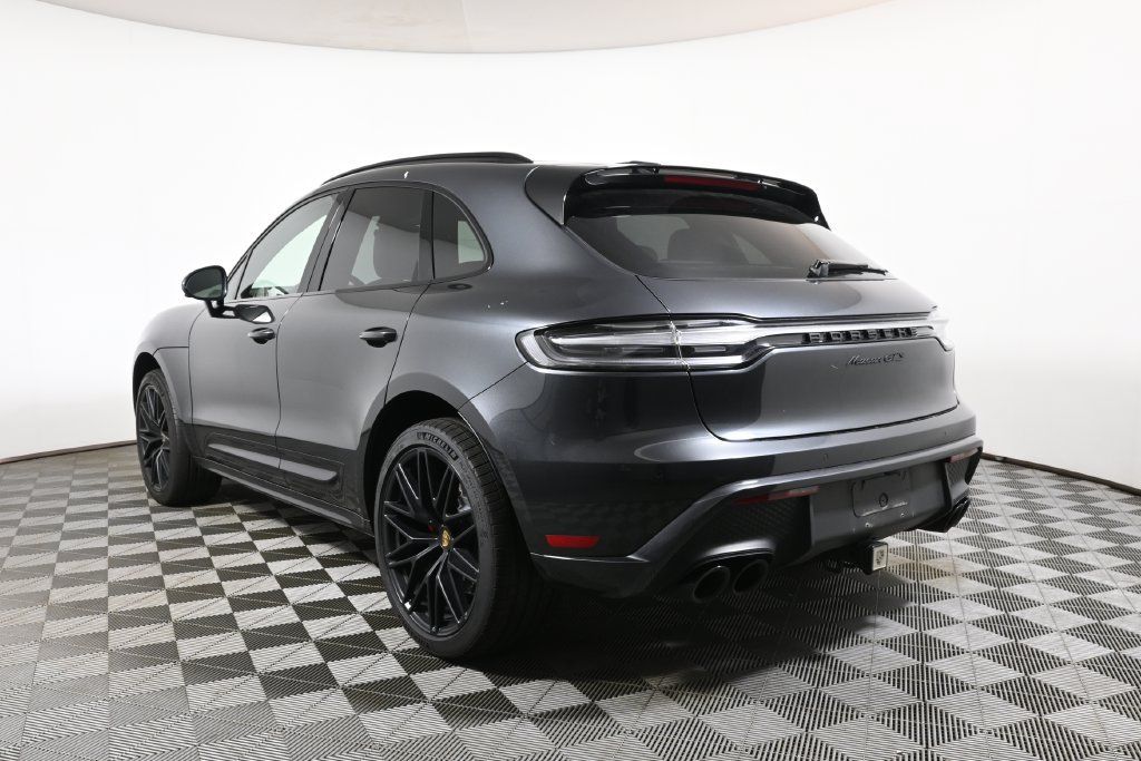 Used 2024 Porsche Macan GTS AWD/4WD image 9