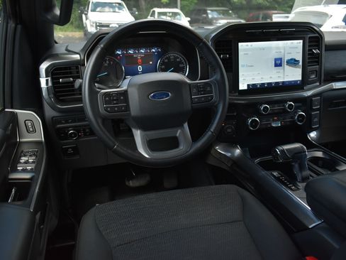 Used 2022 Ford F150 XLT w/ Equipment Group 302A High AWD/4WD image 16