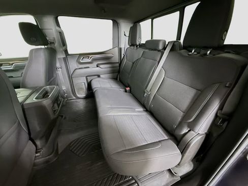 Used 2022 Chevrolet Silverado 1500 RST image 24