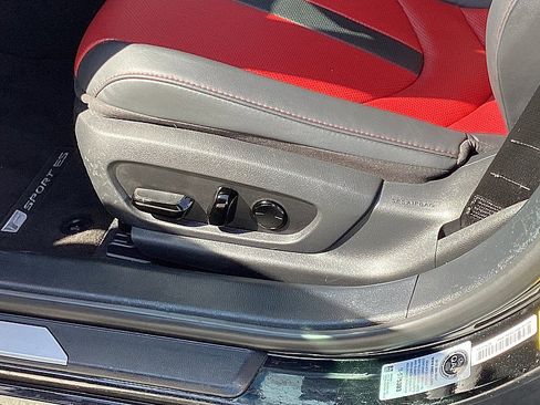 Used 2022 Lexus ES 350 F Sport image 12