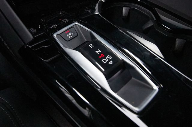 Used 2025 Audi Q5 Prestige AWD/4WD image 24