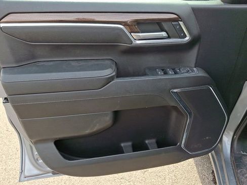 Used 2023 Chevrolet Silverado 1500 LT image 8