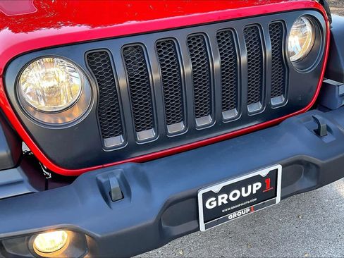 Used 2021 Jeep Wrangler Unlimited Sport image 24