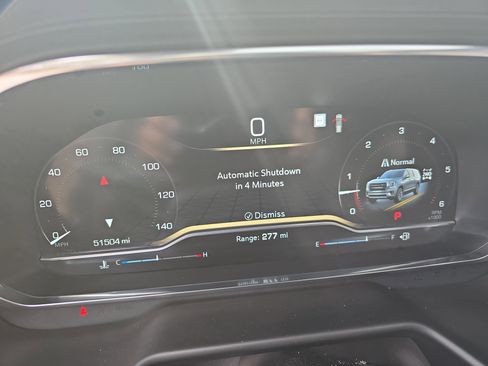 Used 2023 GMC Yukon XL SLT image 21