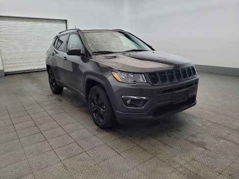 Used 2018 Jeep Compass Latitude w/ Popular Equipment Group AWD/4WD image 13
