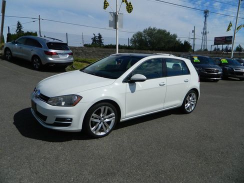 Used 2015 Volkswagen Golf TDI SEL FWD image 4