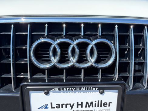 Used 2016 Audi Q5 2.0T Premium Plus w/ Technology Package AWD/4WD image 23