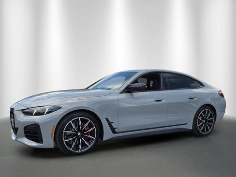 New 2026 BMW 440i xDrive w/ Premium Package AWD/4WD image 3