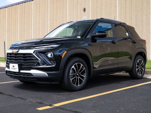 New 2026 Chevrolet TrailBlazer LT w/ Convenience Package image 4