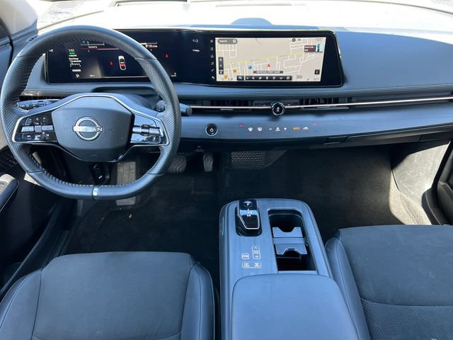 Used 2024 Nissan Ariya AWD image 3