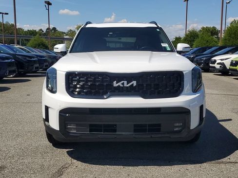 Used 2024 Kia Telluride SX Prestige X-Line AWD/4WD image 2