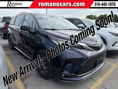 Used 2022 Toyota Sienna XSE w/ XSE Plus Package