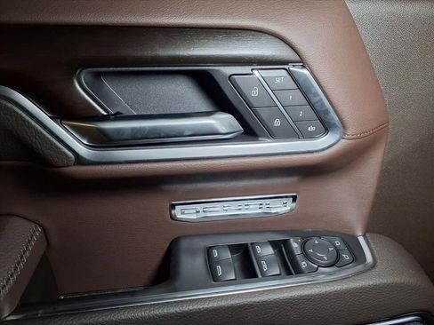 New 2026 GMC Sierra 1500 Denali AWD/4WD image 16