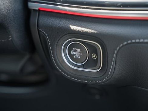 New 2026 Mercedes-Benz GLS 450 4MATIC image 26