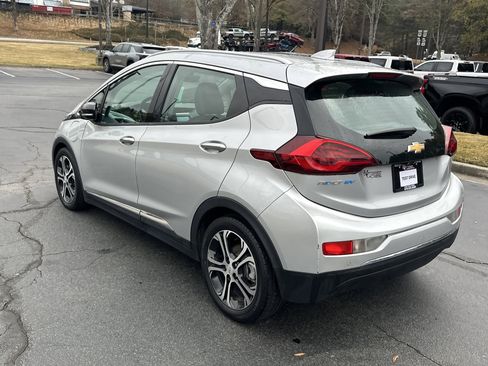 Used 2020 Chevrolet Bolt Premier w/ Infotainment Package image 7