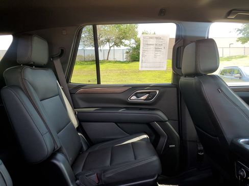Used 2022 Chevrolet Tahoe High Country AWD/4WD image 33