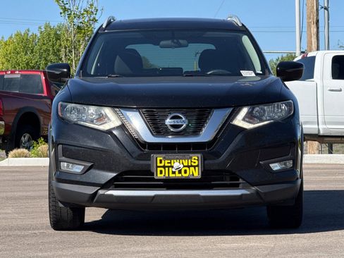 Used 2017 Nissan Rogue SV AWD/4WD image 9