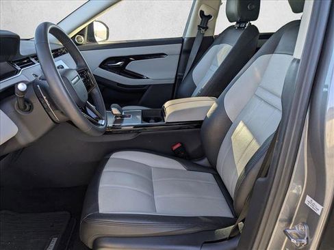 Used 2024 Land Rover Range Rover Evoque Dynamic SE image 13